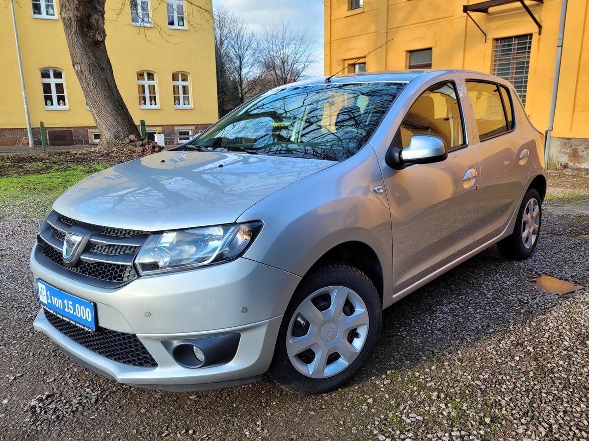 Dacia Sandero 1.2 16V 75 Laureate